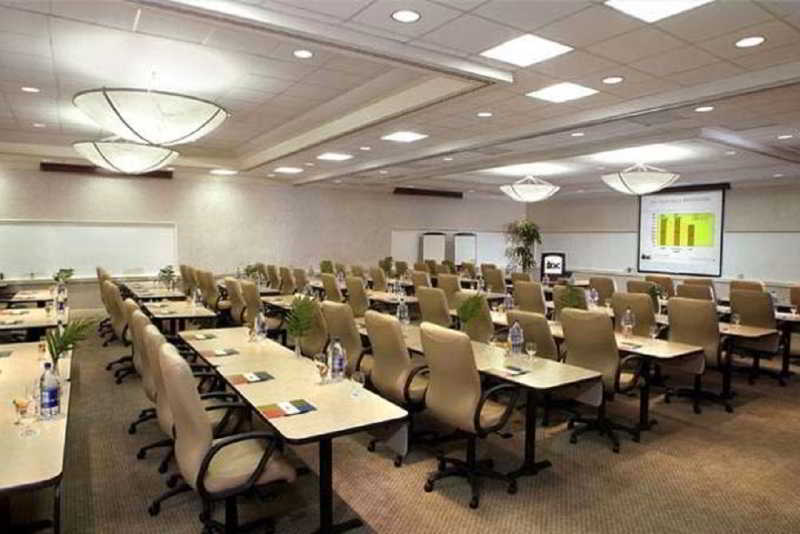 Embassy Suites By Hilton Richmond Dumbarton Instalações foto